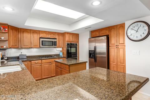 2916 E Cannon Dr, Phoenix, AZ 85028 photo 7