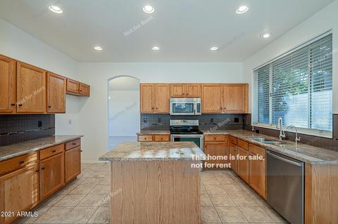 1480 S Palm St, Gilbert, AZ 85296 photo 4