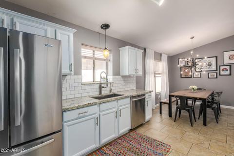 4702 E Mossman Rd, Phoenix, AZ 85050 photo 3