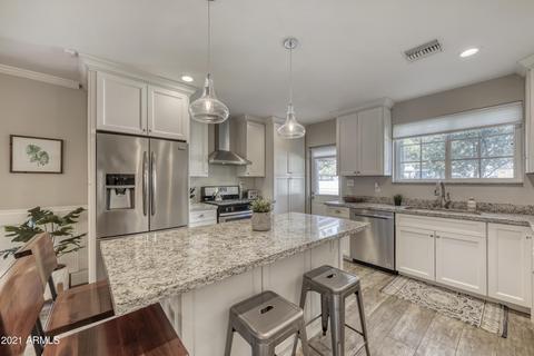 902 W Campus Dr, Phoenix, AZ 85013 photo 14
