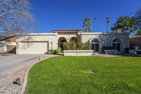 1930 E Caroline Ln, Tempe, AZ 85284 photo 1