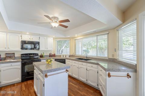 1930 E Caroline Ln, Tempe, AZ 85284 photo 8