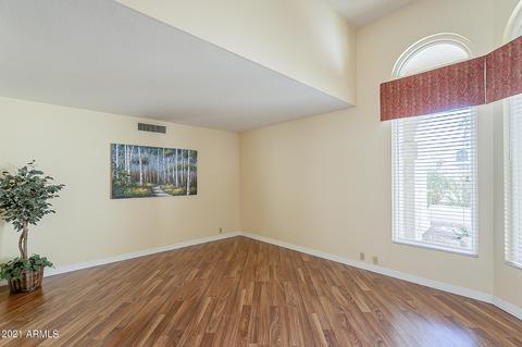 1930 E Caroline Ln, Tempe, AZ 85284 photo 3