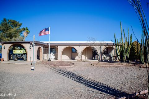 1071 N Gold Dr, Apache Junction, AZ 85120 photo 2