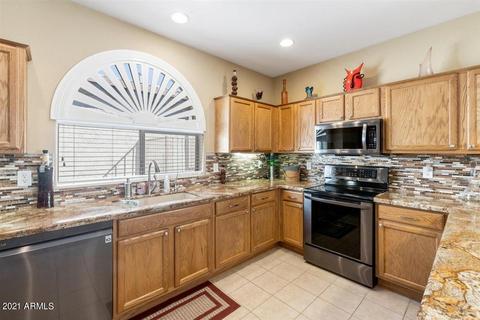 4015 E Sourwood Dr, Gilbert, AZ 85298 photo 9