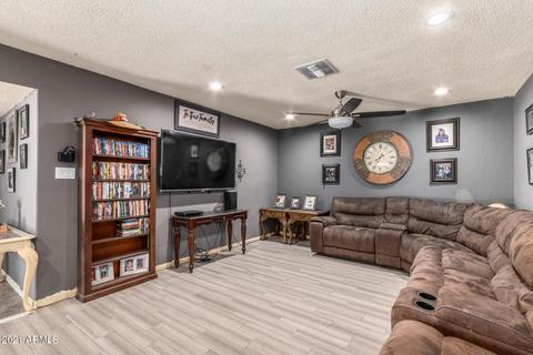 5332 W Wolf St, Phoenix, AZ 85031 photo 6