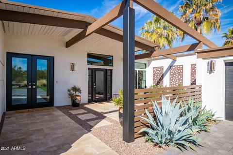 5864 N 44th St, Phoenix, AZ 85018 photo 2