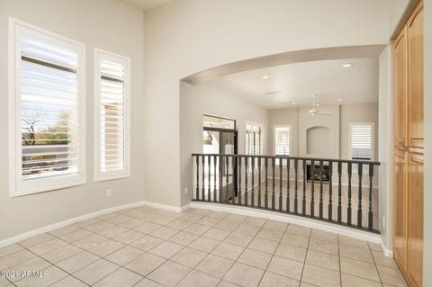 5247 E Herrera Dr, Phoenix, AZ 85054 photo 8