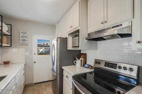 24 E Keim Dr, Phoenix, AZ 85012 photo 11