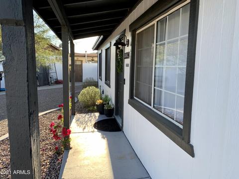 3334 E Gelding Dr, Phoenix, AZ 85032 photo 3