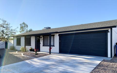 3334 E Gelding Dr, Phoenix, AZ 85032 photo 1