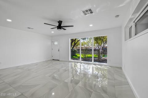 3938 E Cheery Lynn Rd, Phoenix, AZ 85018 photo 16