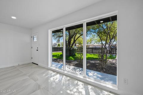 3938 E Cheery Lynn Rd, Phoenix, AZ 85018 photo 17