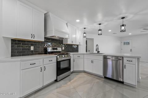 3938 E Cheery Lynn Rd, Phoenix, AZ 85018 photo 23