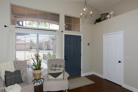 1122 E Windsor Dr, Gilbert, AZ 85296 photo 3