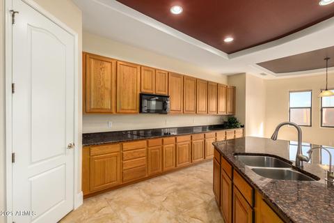 3221 E Branham Ln, Phoenix, AZ 85042 photo 16