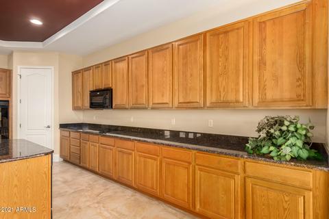 3221 E Branham Ln, Phoenix, AZ 85042 photo 19