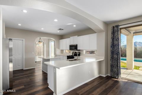 3759 E Powell Way, Gilbert, AZ 85298 photo 17
