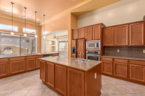 4541 E Rakestraw Ln, Gilbert, AZ 85298 photo 17