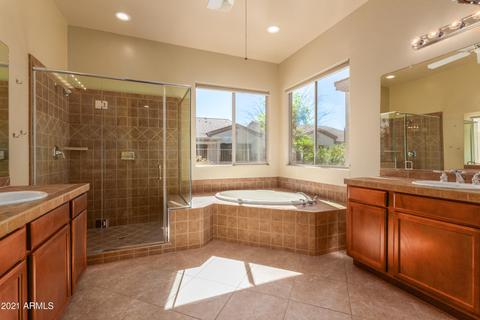 4541 E Rakestraw Ln, Gilbert, AZ 85298 photo 6