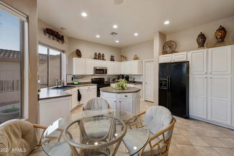 4448 E Walnut Rd, Gilbert, AZ 85298 photo 9