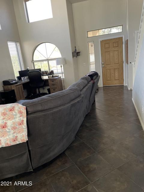 3361 E Wildhorse Dr, Gilbert, AZ 85297 photo 2