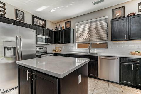 3829 E Timberline Ct, Gilbert, AZ 85297 photo 10