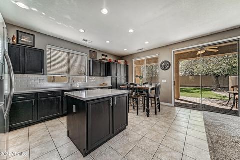 3829 E Timberline Ct, Gilbert, AZ 85297 photo 8