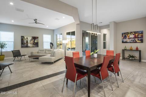 2946 E Robin Ln, Phoenix, AZ 85050 photo 11