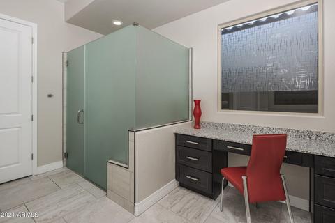 2946 E Robin Ln, Phoenix, AZ 85050 photo 17