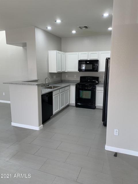 3949 E Jasper Dr, Gilbert, AZ 85296 photo 5