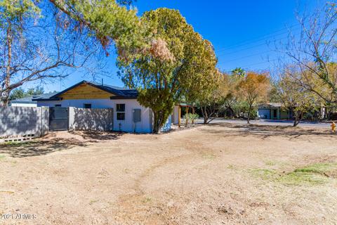 2244 Earll Dr, Phoenix, AZ 85016 photo 2