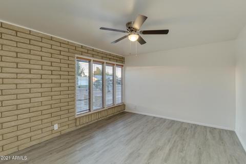 3427 E Minnezona Ave, Phoenix, AZ 85018 photo 11