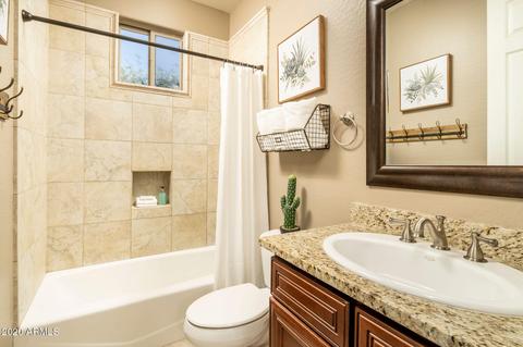 3521 E Robin Ln, Phoenix, AZ 85050 photo 30