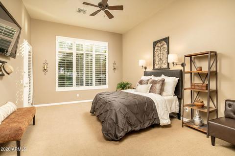 3521 E Robin Ln, Phoenix, AZ 85050 photo 22