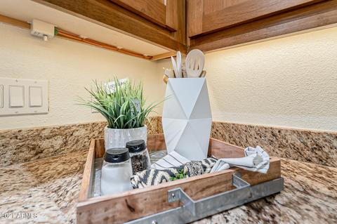 351 E Thomas Rd #D101, Phoenix, AZ 85012 photo 19