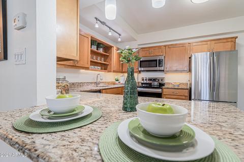 351 E Thomas Rd #D101, Phoenix, AZ 85012 photo 21