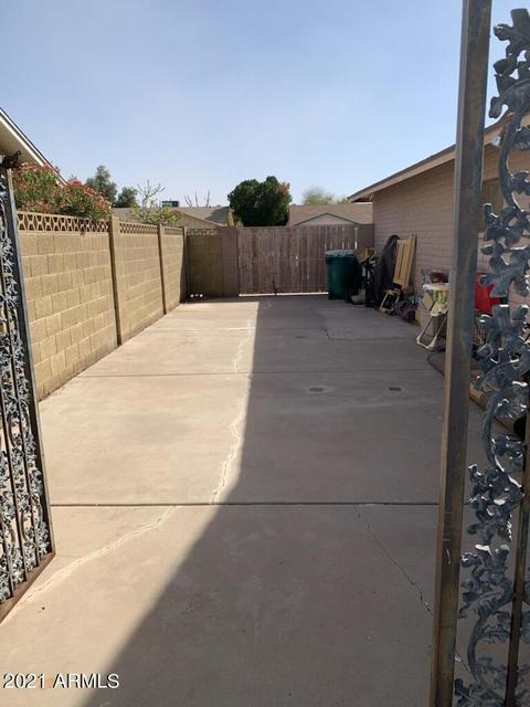 818 E Drake Dr, Tempe, AZ 85283 photo 27