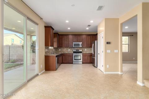 172 E Chelsea Ln, Gilbert, AZ 85295 photo 6