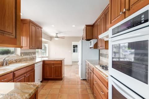 3712 E Highland Ave, Phoenix, AZ 85018 photo 25