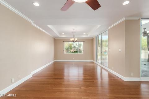 3712 E Highland Ave, Phoenix, AZ 85018 photo 9
