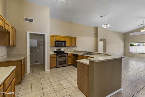 712 S Jacob St, Gilbert, AZ 85296 photo 6