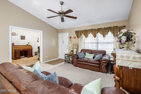637 W Devon Ct, Gilbert, AZ 85233 photo 4