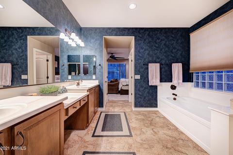 2475 E Narrowleaf Dr, Gilbert, AZ 85298 photo 17