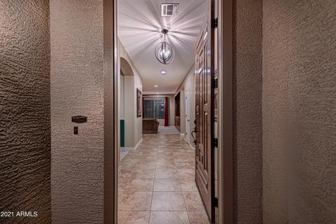 2475 E Narrowleaf Dr, Gilbert, AZ 85298 photo 2
