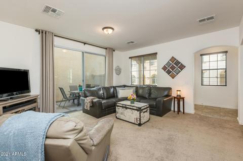 3906 E Leslie Dr, Gilbert, AZ 85296 photo 4
