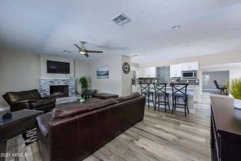 3402 N 35th Pl, Phoenix, AZ 85018 photo 10