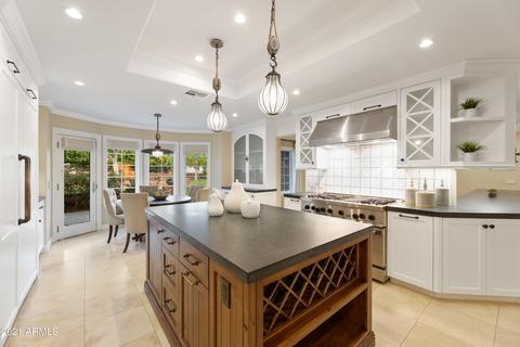 5557 Exeter Blvd, Phoenix, AZ 85018 photo 9