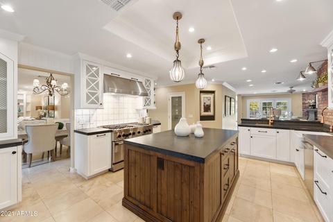 5557 Exeter Blvd, Phoenix, AZ 85018 photo 12