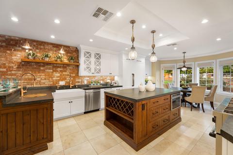 5557 Exeter Blvd, Phoenix, AZ 85018 photo 8
